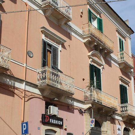 B&B Palazzo Rochira Castellaneta Exterior photo