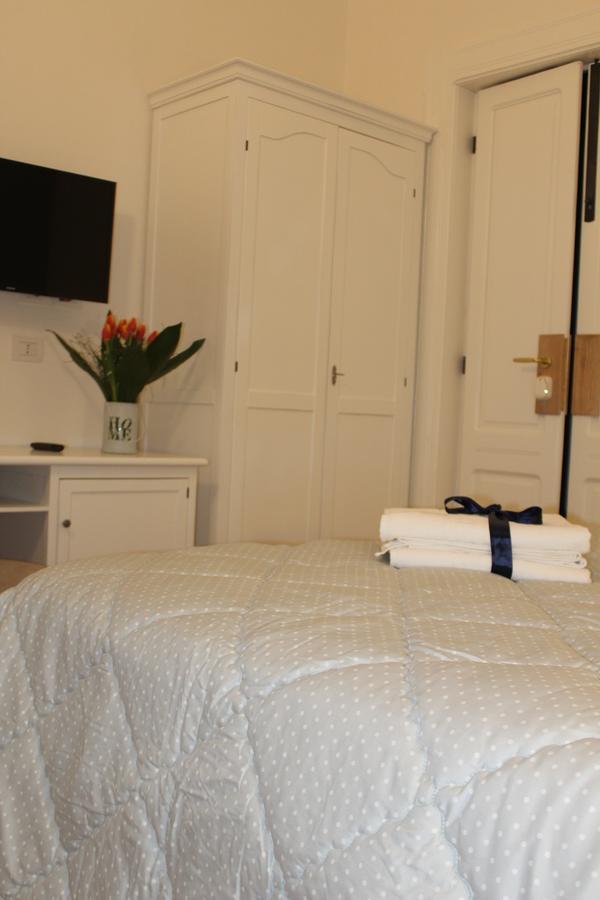B&B Palazzo Rochira Castellaneta Exterior photo