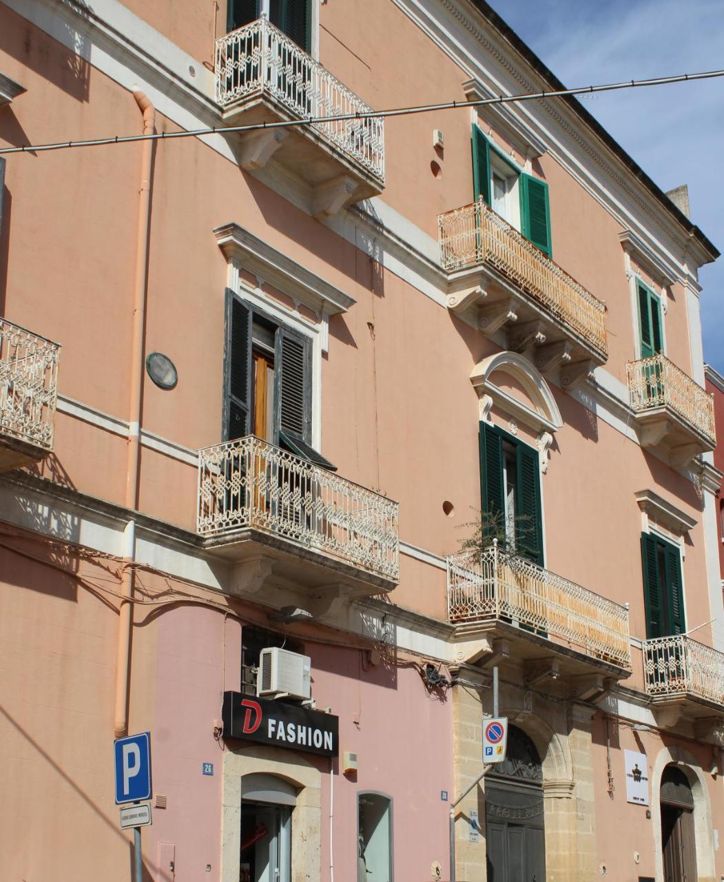 B&B Palazzo Rochira Castellaneta Exterior photo
